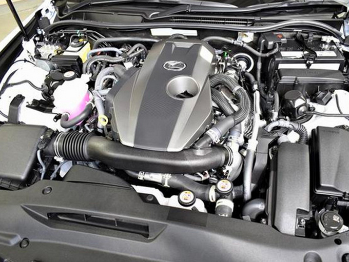 雷克萨斯全新is实拍 外观运动 搭3.5l引擎 四驱-图6