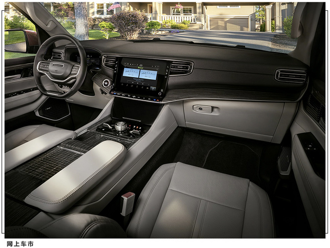 Jeep全新旗舰SUV发布 搭6.4L V8/内饰配置超豪华-图13