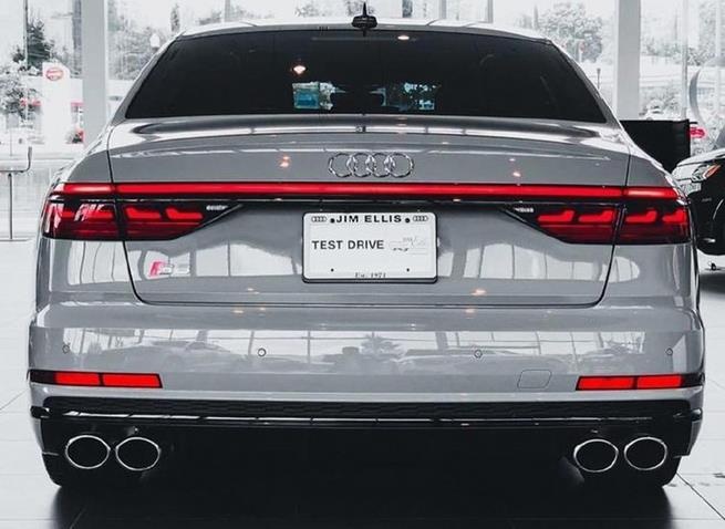 新款奥迪S8实拍图 搭4.0T V8+48V/有望年内上市-图3