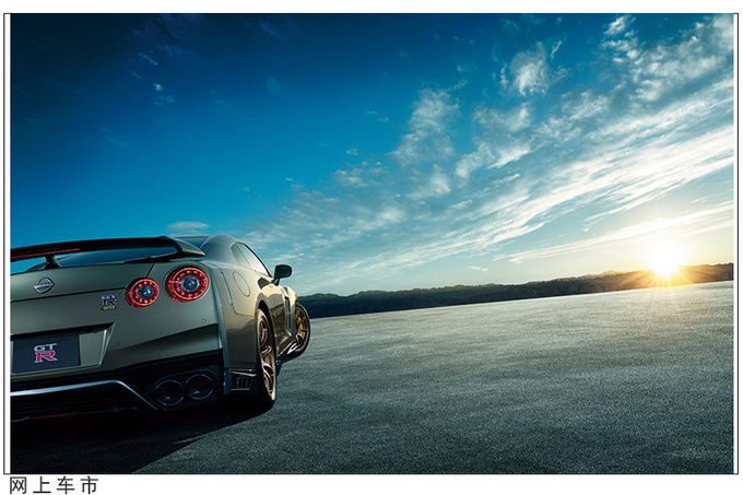 日产新款GT-R发布搭3.8T V6/碳纤维车身-图3