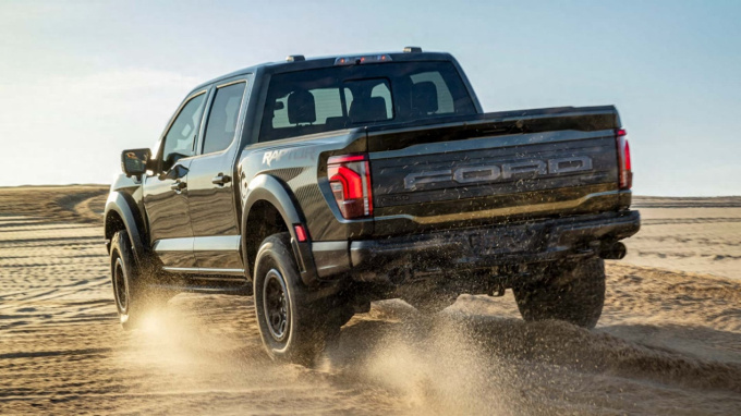 24款福特F-150看点大曝光 28万起售 R版马力700+-图15