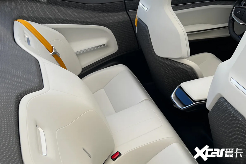 极星官宣Polestar 6或提前上市国内售价168万-图5