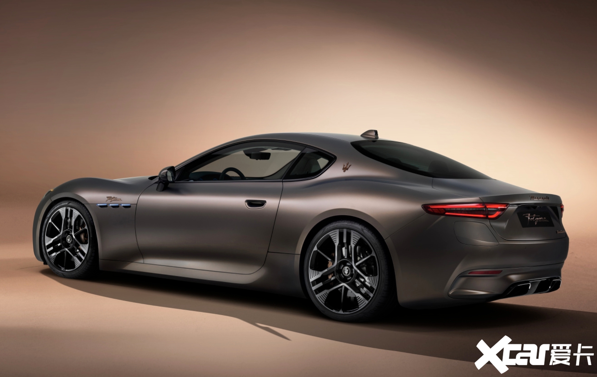 玛莎拉蒂folgore纯电系列亮相上海,多维诠释潮流型格