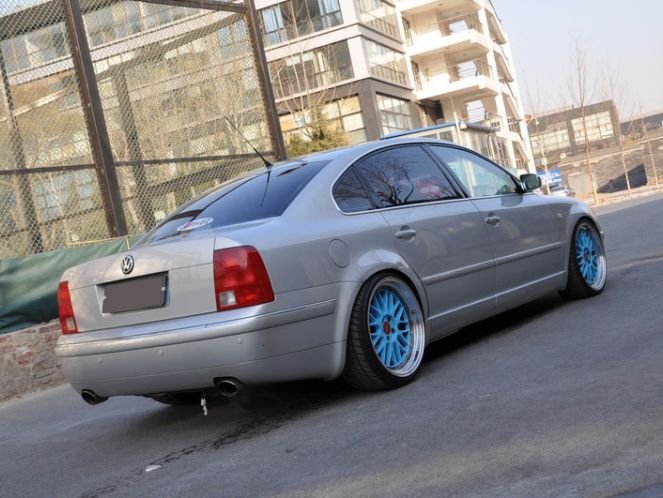 双出排气. 改装简介: 帕萨特改1.