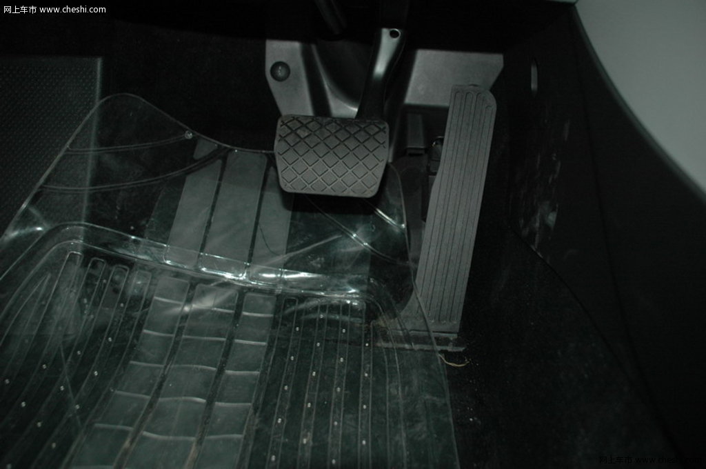 迈腾(进口) 德国大众 迈腾 油门刹车踏板 图片