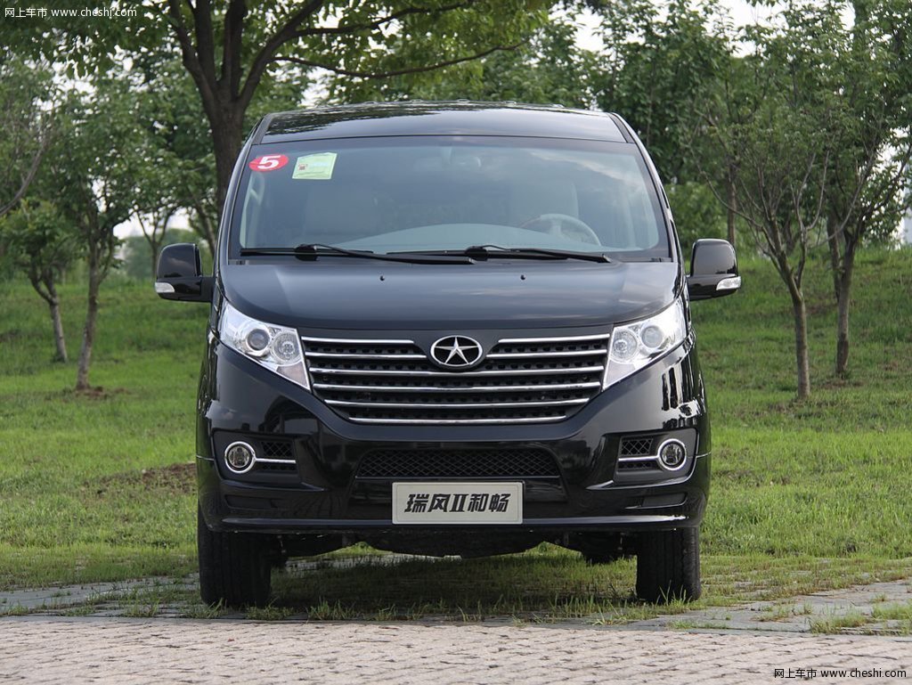 瑞风 瑞风和畅 2.0t mt 商务版2011款 试驾图片