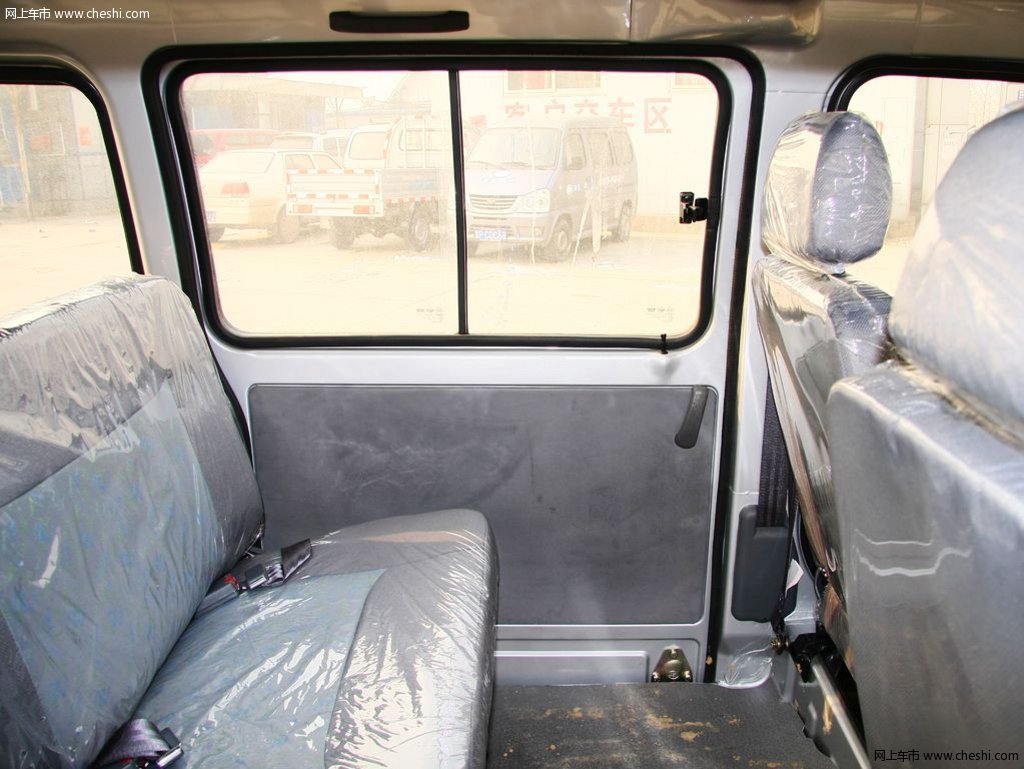 汽车图片 一汽 佳宝v52 2011款 v52实用型 1.