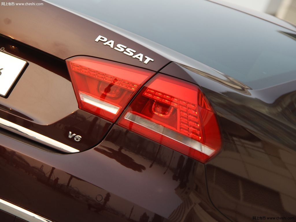 旗舰版和尊贵版 4f03b005a62ac.jpg