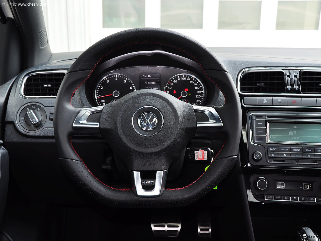 polo 2012款 1.4tsigti内饰中控图片(4/77)_网上车市