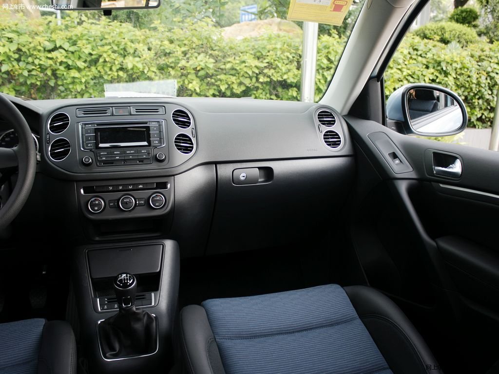 途观2013款 1.4tsi 手动两驱蓝驱版内饰中控图片(27/32)_网上车市