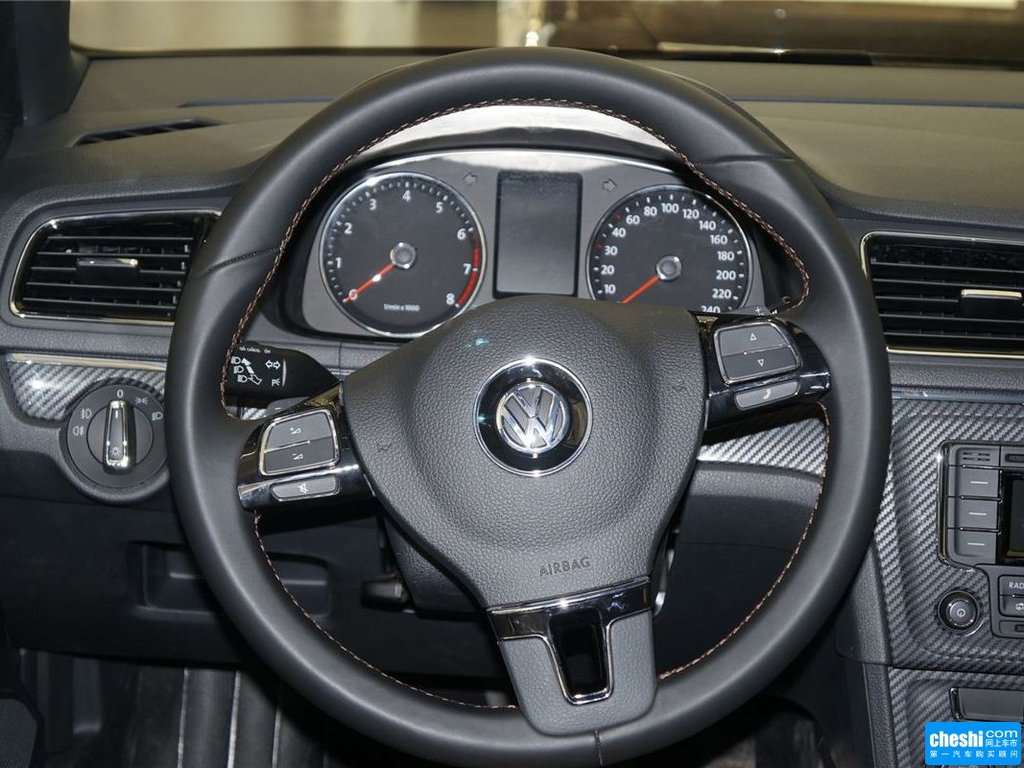 雅致白朗逸 2014款 1.6l 自动运动版内饰中控图片(38/39)_网上车市