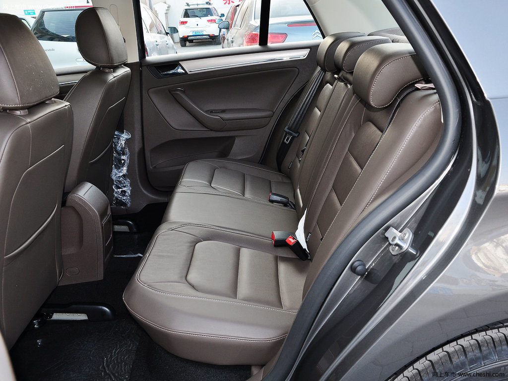 宝来2014款 1.6l 手动舒适型座椅空间高清图片(40/47)_网上车市(大图)