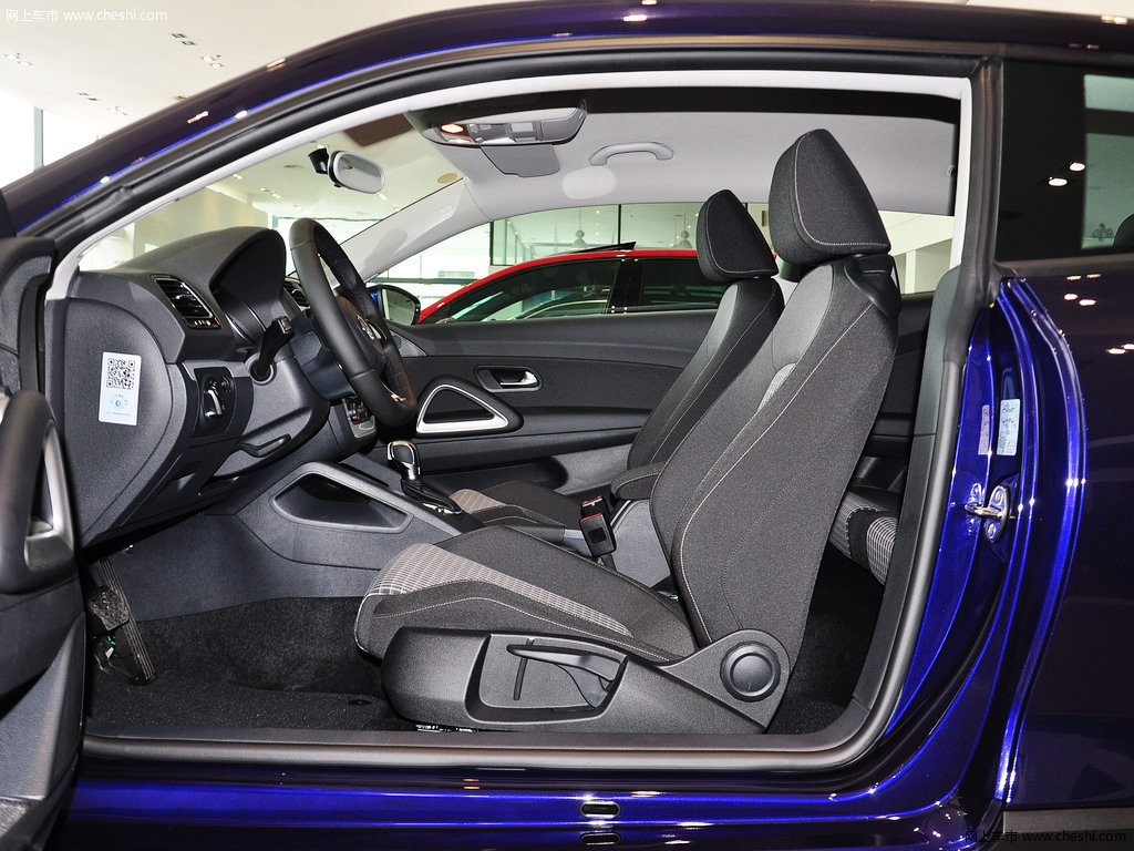 尚酷2015款 1.4tsi风尚版座椅空间图片(48/106)_网上车市