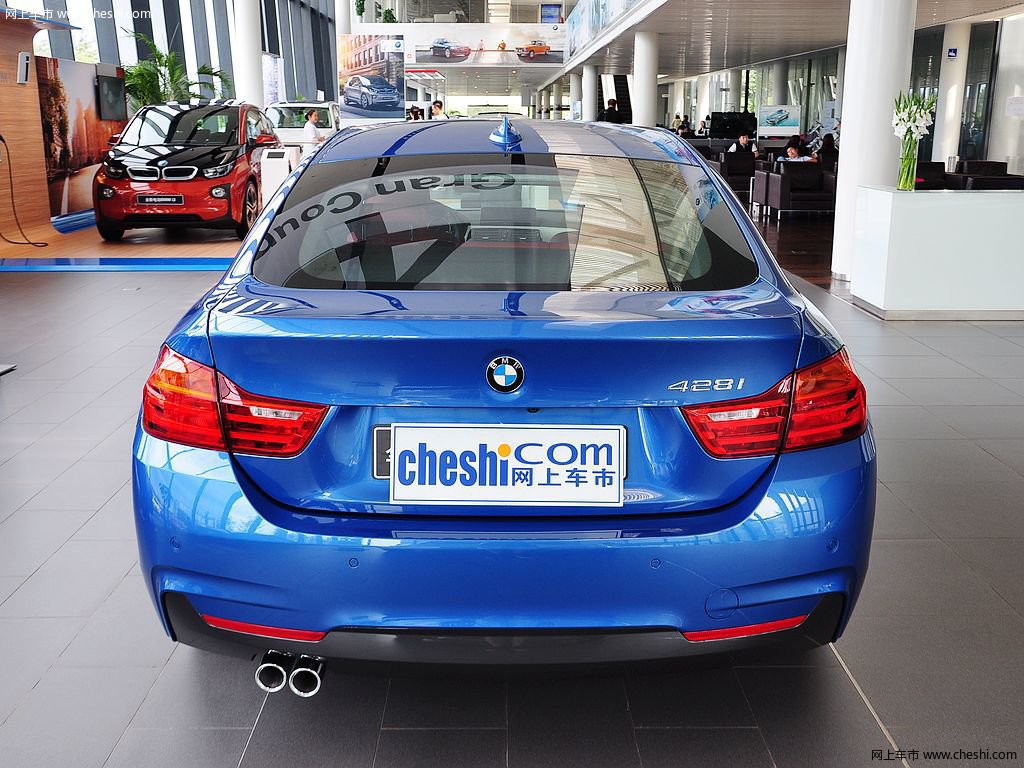汽车图片 宝马 宝马4系 2014款 428i gran coupe 设计套装型  帝王蓝