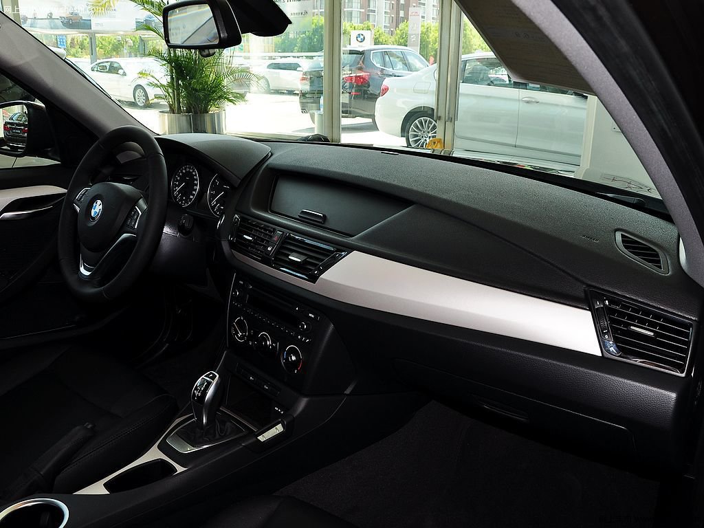 宝马x1 2014款 sdrive18i时尚型 5座内饰中控图片(22/60)_网上车市