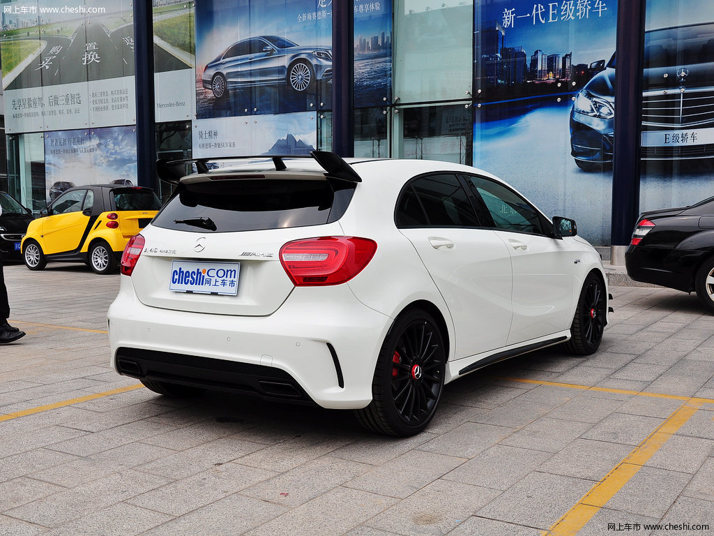 奔馳a級 amg 2014款 a45 amg 運動定製版圖片