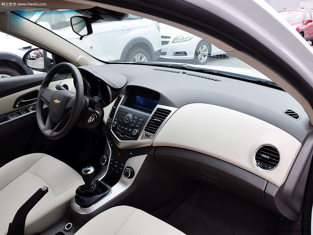 珍珠白科鲁兹 2015款 1.5 手动经典版 sl内饰中控图片(3/20)_网上车市