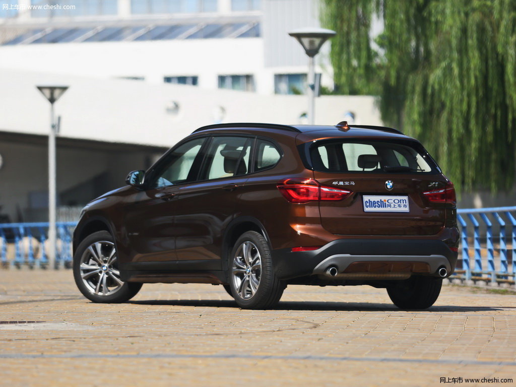 提示:支持键盘翻页 ←左 右→             宝马x12016款 xdrive25li