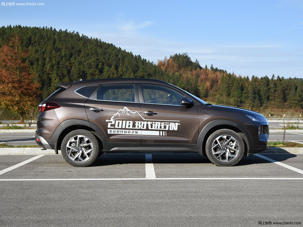 橄榄棕途胜l 2019款 280tgdi 双离合四驱智尊版国vi外观整体图片(4/8)