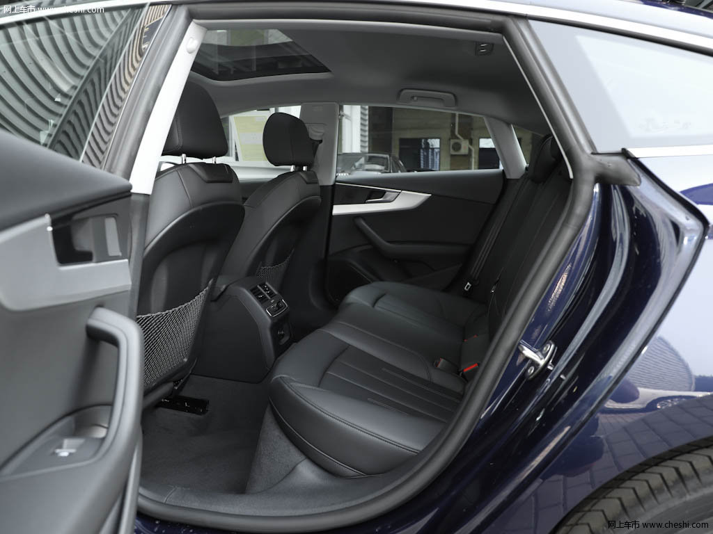奥迪a5 2019款 sportback 40 tfsi时尚型座椅空间图片(4/19)_网上车市