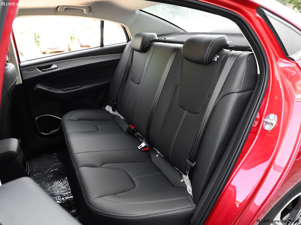 全新艾瑞泽5 图片