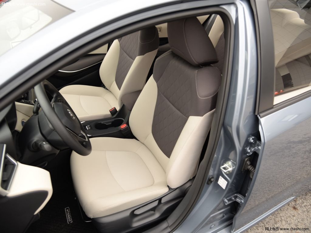 米色卡罗拉 2019款 1.