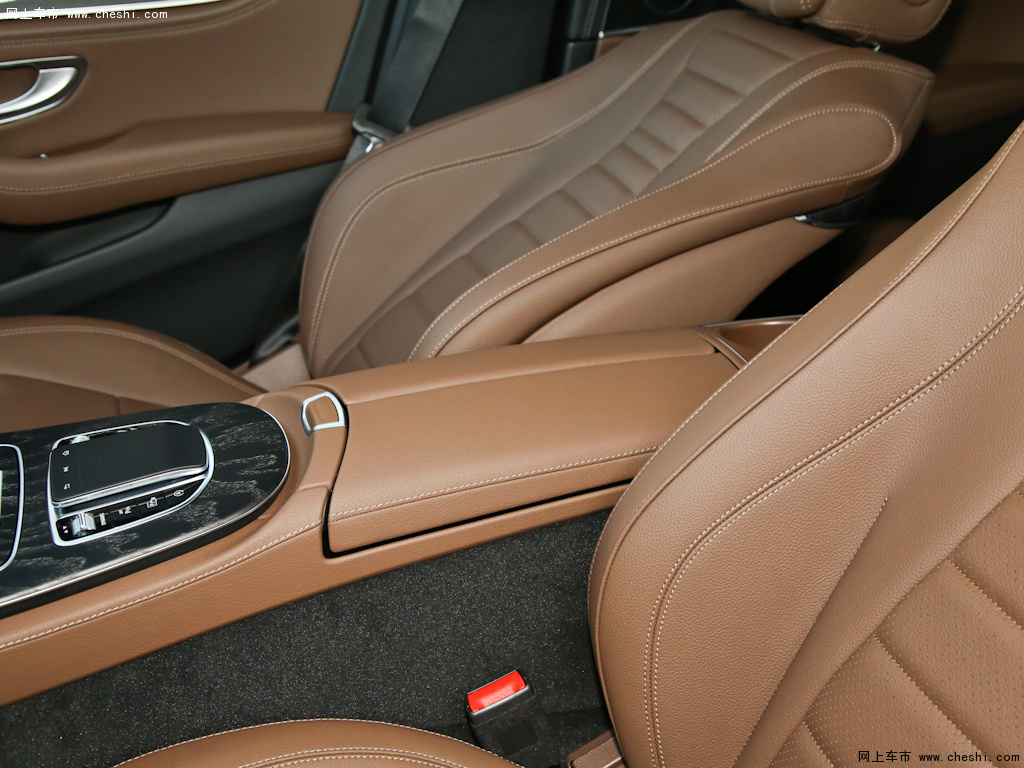 奔驰e级 2020款 e 300 l运动时尚型内饰中控图片(7/52)_网上车市