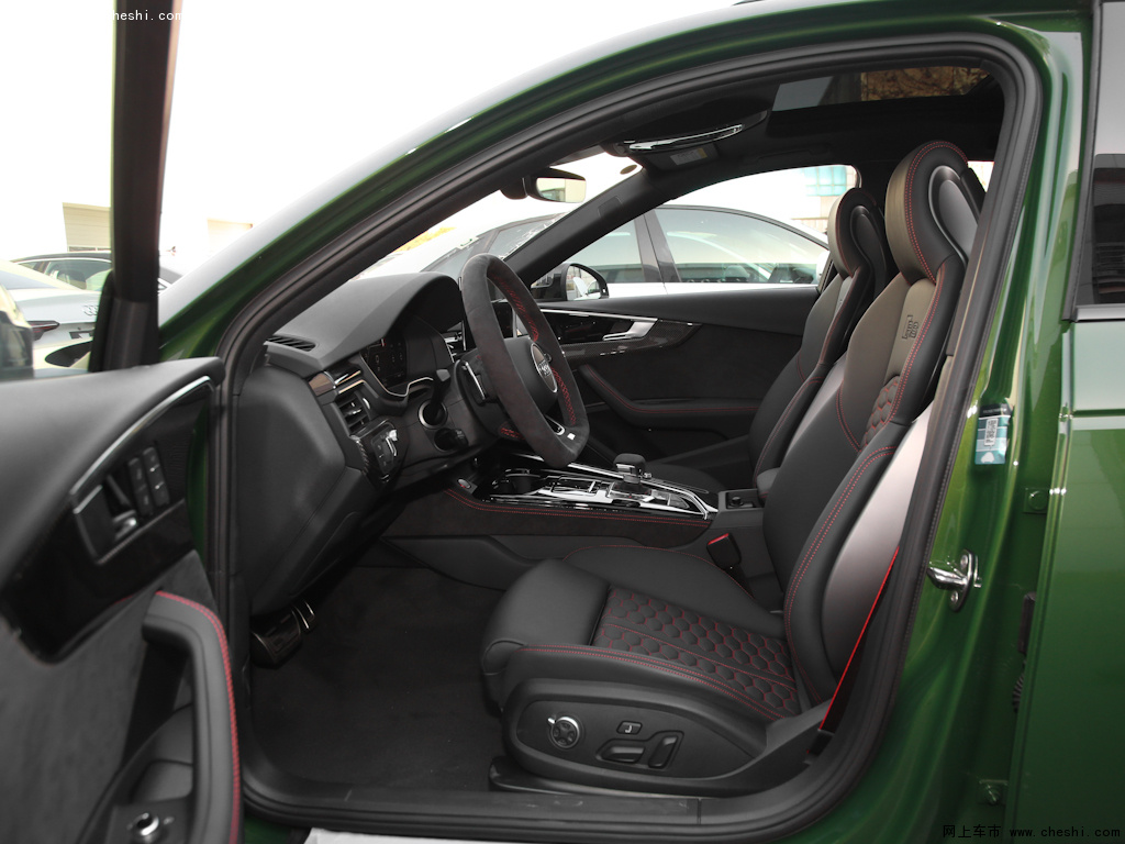 奥迪rs4 2020款 rs 4 2.9tavant座椅空间图片(3/19)_网上车市