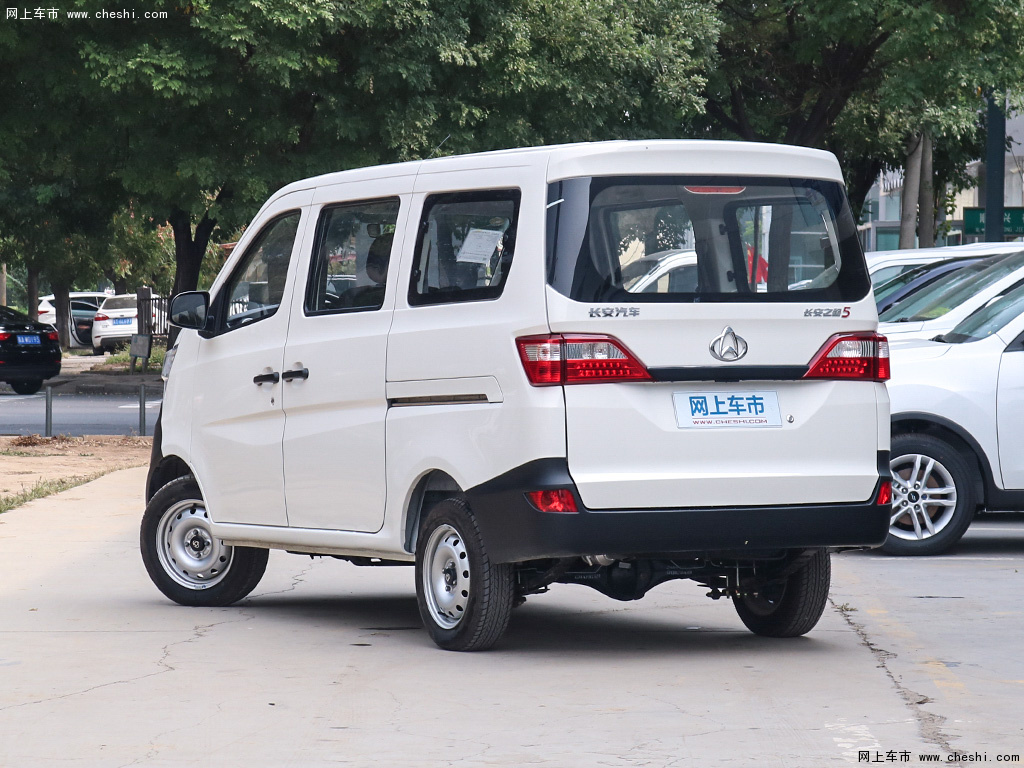 长安之星5 图片