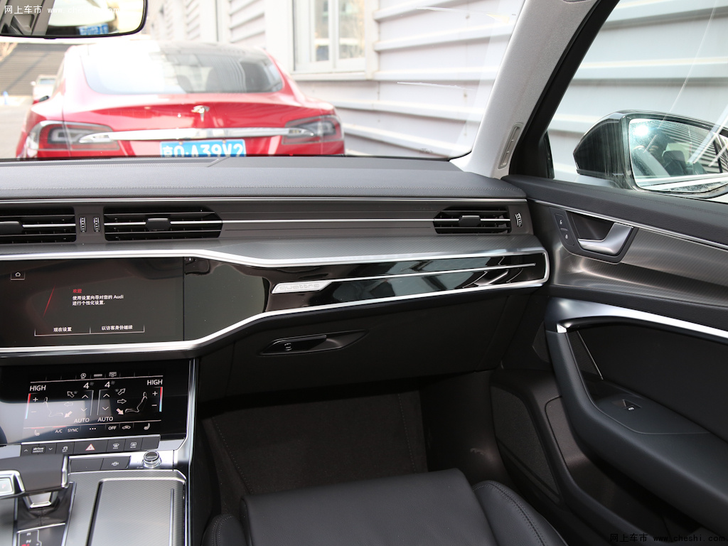 黑色奥迪a6l 2021款 45 tfsi quattro臻选致雅型内饰中控图片(2/46)