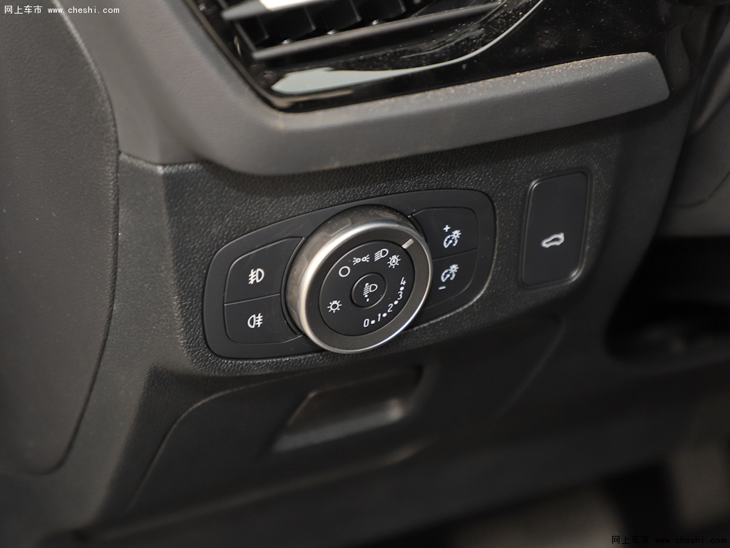 提示:支持键盘翻页 ←左 右→             福克斯2021款 三厢 eco