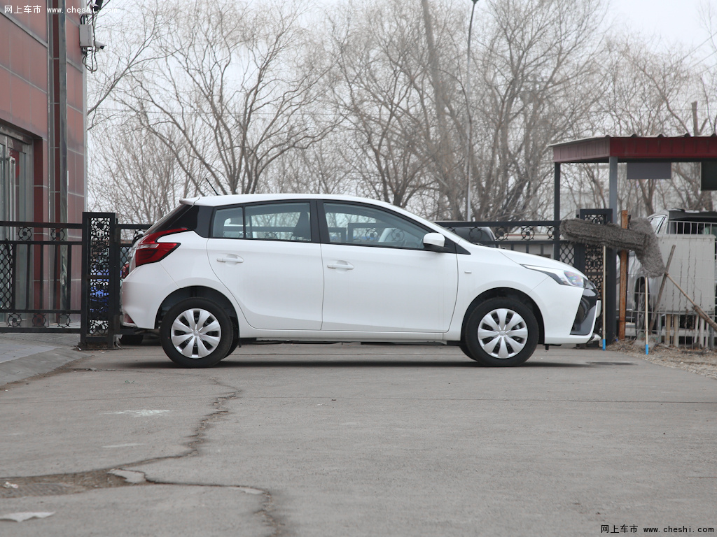 汽車圖片 豐田 yaris l 致炫 2021款 1.