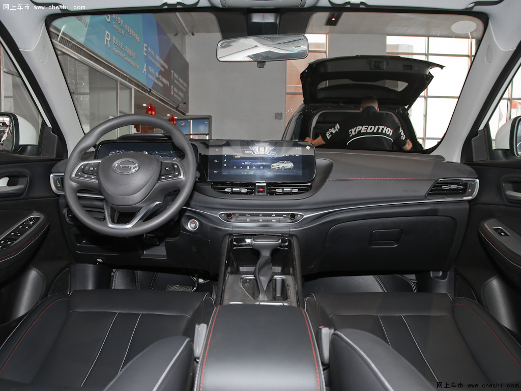 汽车图片 广汽传祺 传祺ga4 2021款 plus 235t 自动尊享版  内饰中控