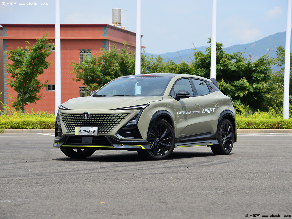长安uni-t 图片