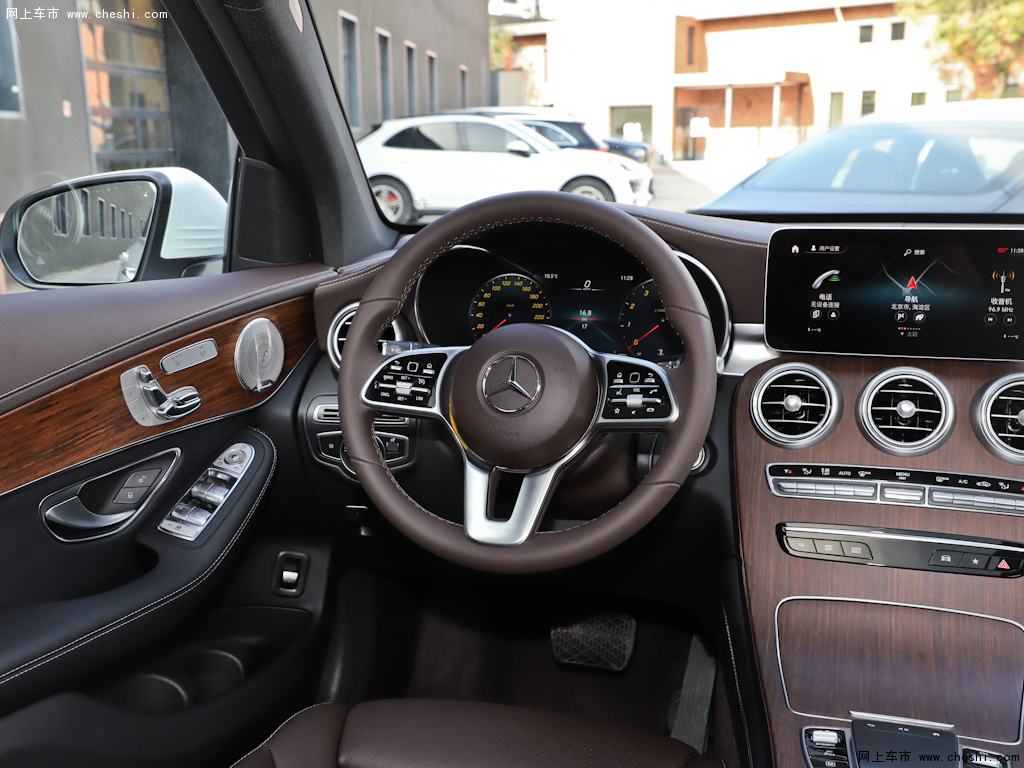 奔驰glc 2022款 glc 300 l 4matic动感型内饰中控图片(9/47)_网上车市