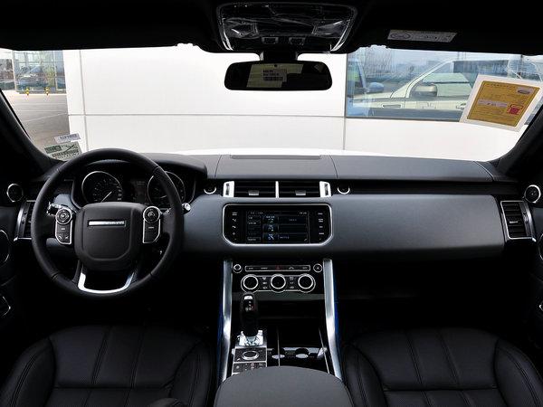 美规14路虎揽胜运动现车低价聚焦103万