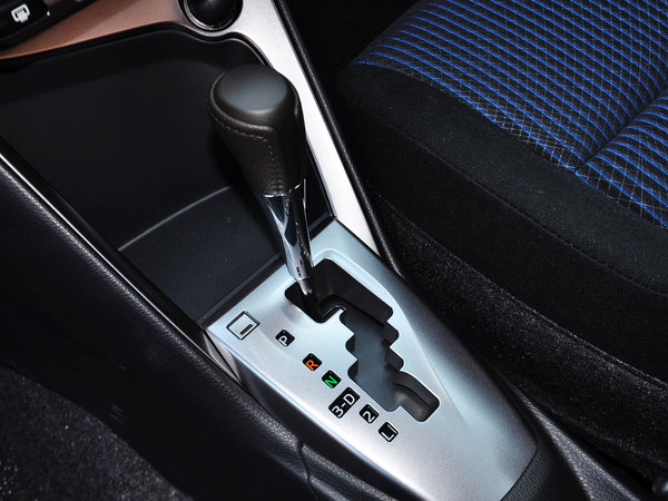 3l/1.5l自然吸气发动机,与威驰共享动力总成.1.3l车型改为1.