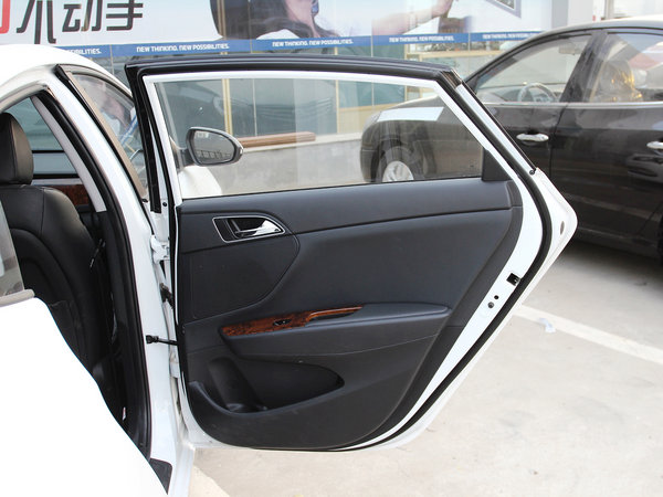 现金促销 名图店内可享让利1.40万元