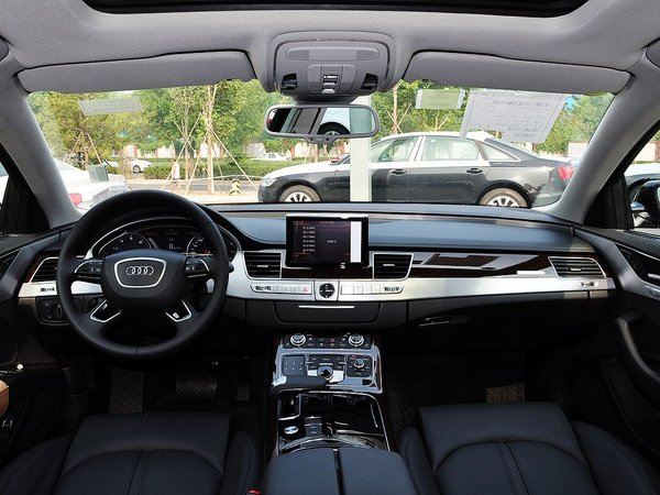 银川购奥迪a8l(进口)最高优惠10万元