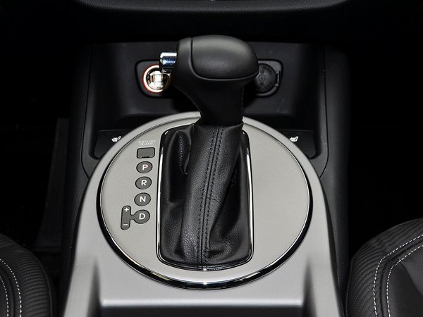 16起亚智跑优惠85万时尚爆款好评不断