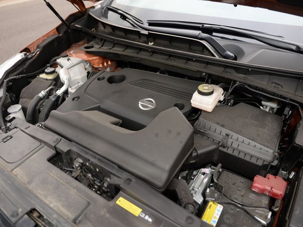 东风日产 2.5l 发动机