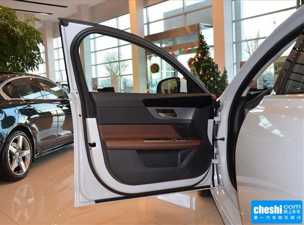 捷豹  xf2.0t 左前车门正视图