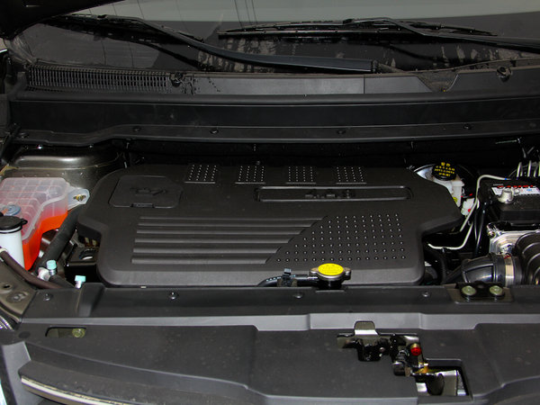 东风风行  1.5l 发动机