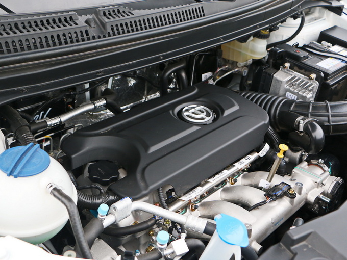 华晨中华  1.5t 发动机