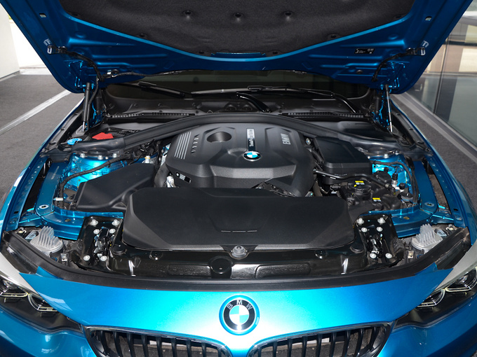 宝马(进口)  425i gran coupe 发动机舱