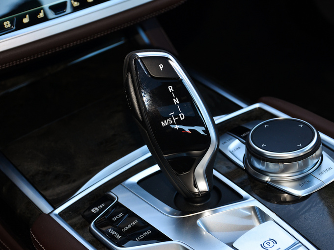 宝马(进口) 730li 尊享型 换挡杆