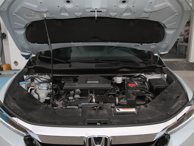广汽本田 240turbo 发动机舱