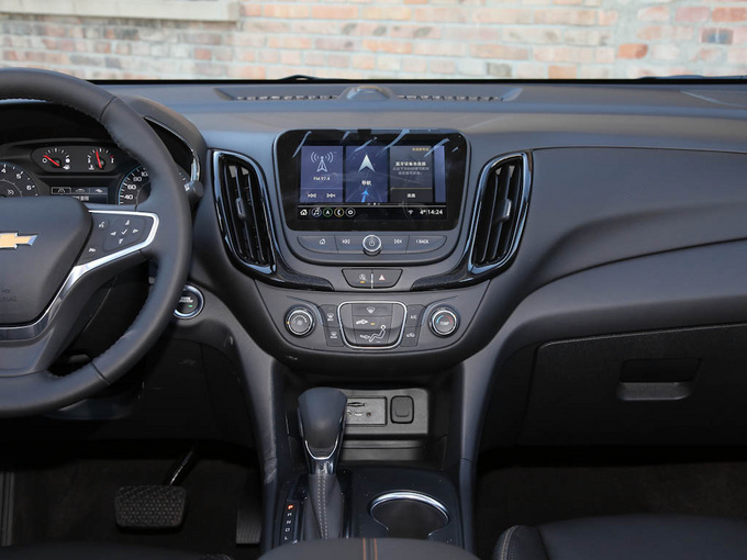 雪佛兰  535t 中控台