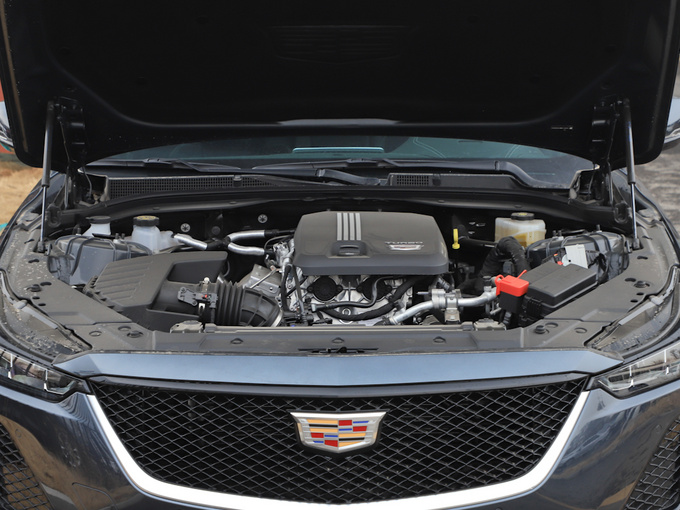 凯迪拉克ct5优惠高达4万欢迎入店垂询