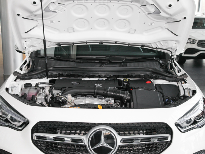 绍兴奔驰gla售价2878万元起欢迎垂询